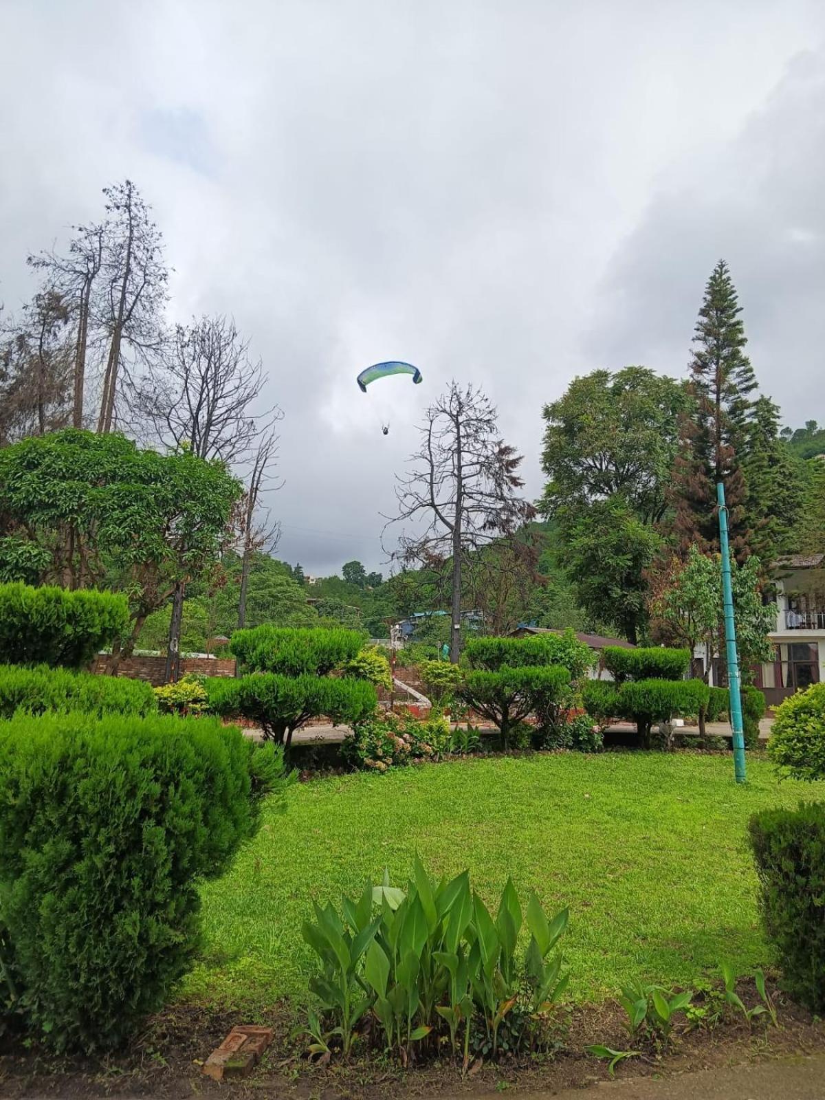 Shikha Resort Ewentbliz Bhīm Tāl Esterno foto