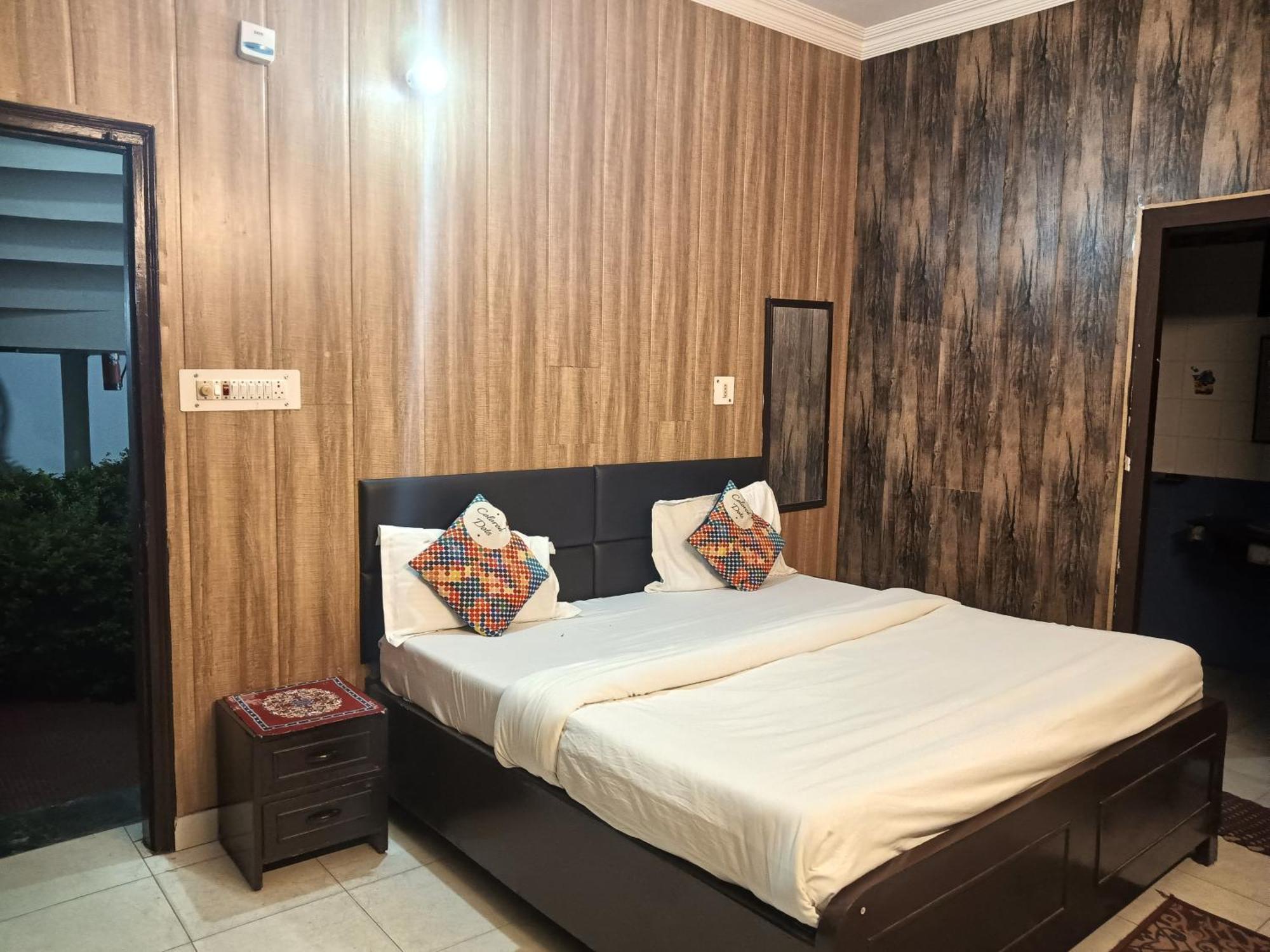 Shikha Resort Ewentbliz Bhīm Tāl Esterno foto